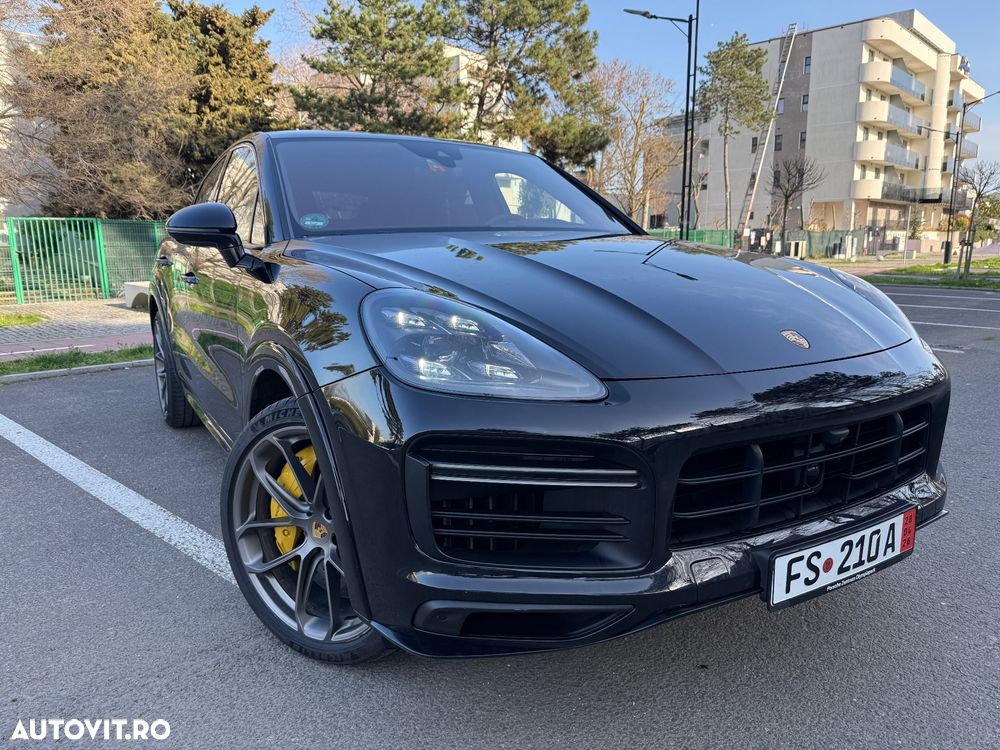 Porsche Cayenne - 12