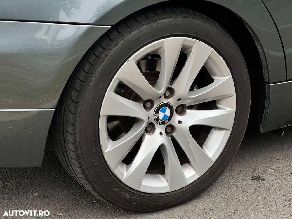 BMW Seria 3 318d DPF Touring Edition Lifestyle - 27