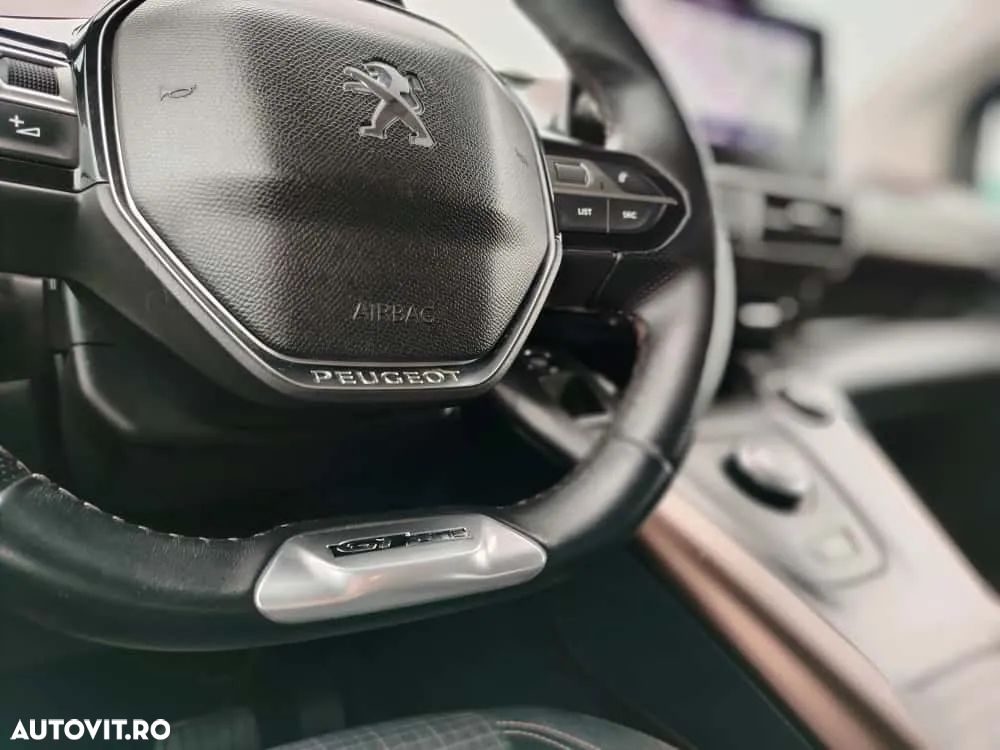 Peugeot Rifter - 16