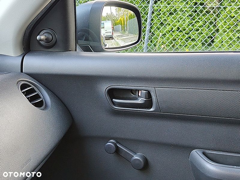 Suzuki Swift 1.3 Comfort - 24