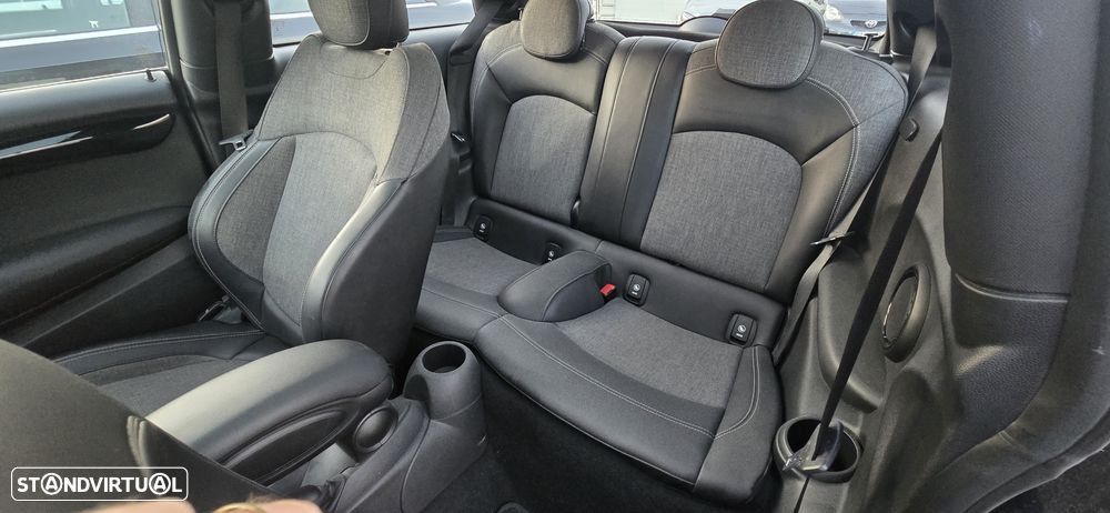 MINI 3 Portas Cooper Aut. - 6