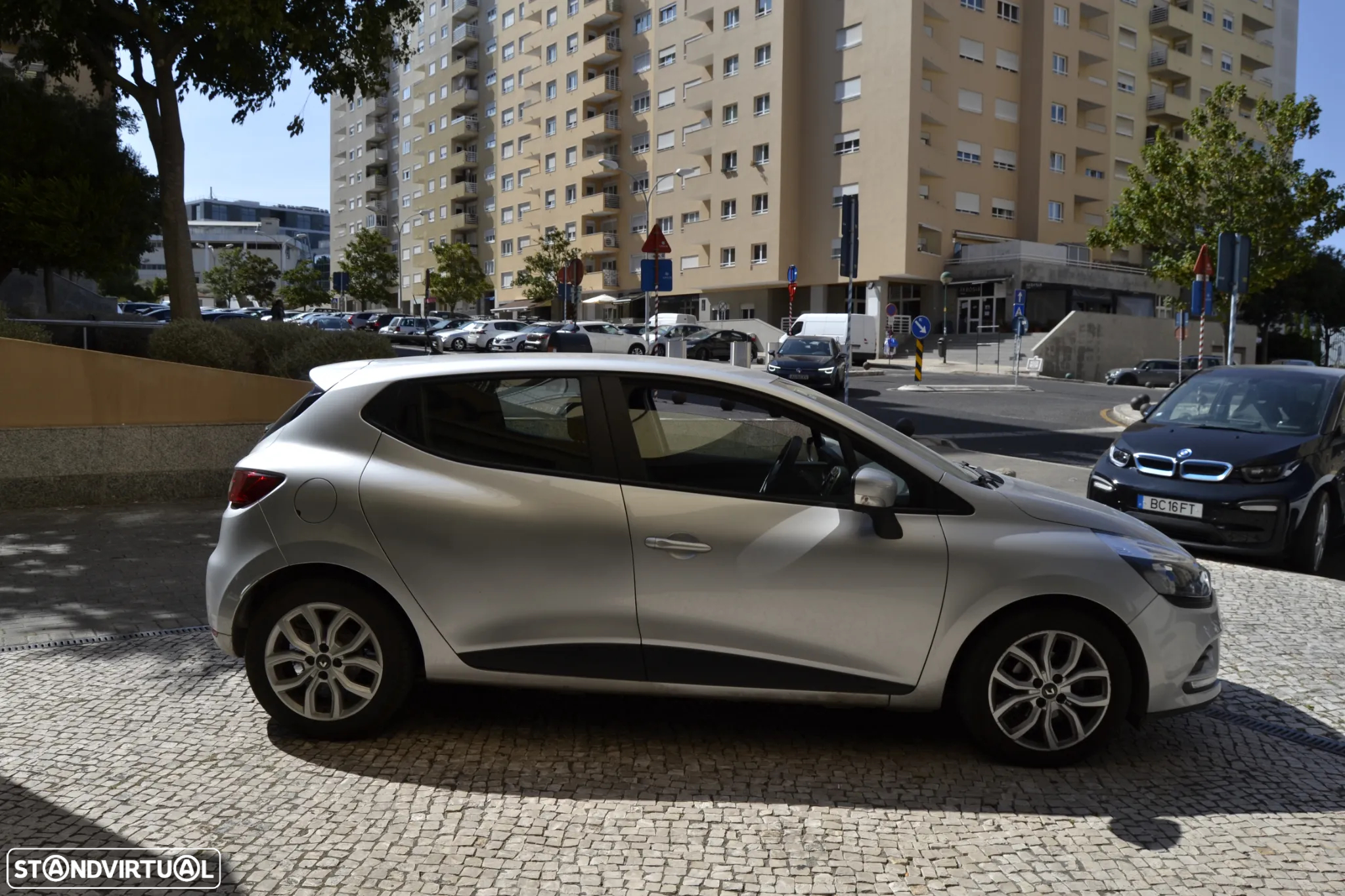 Renault Clio 1.5 dCi Zen - 13