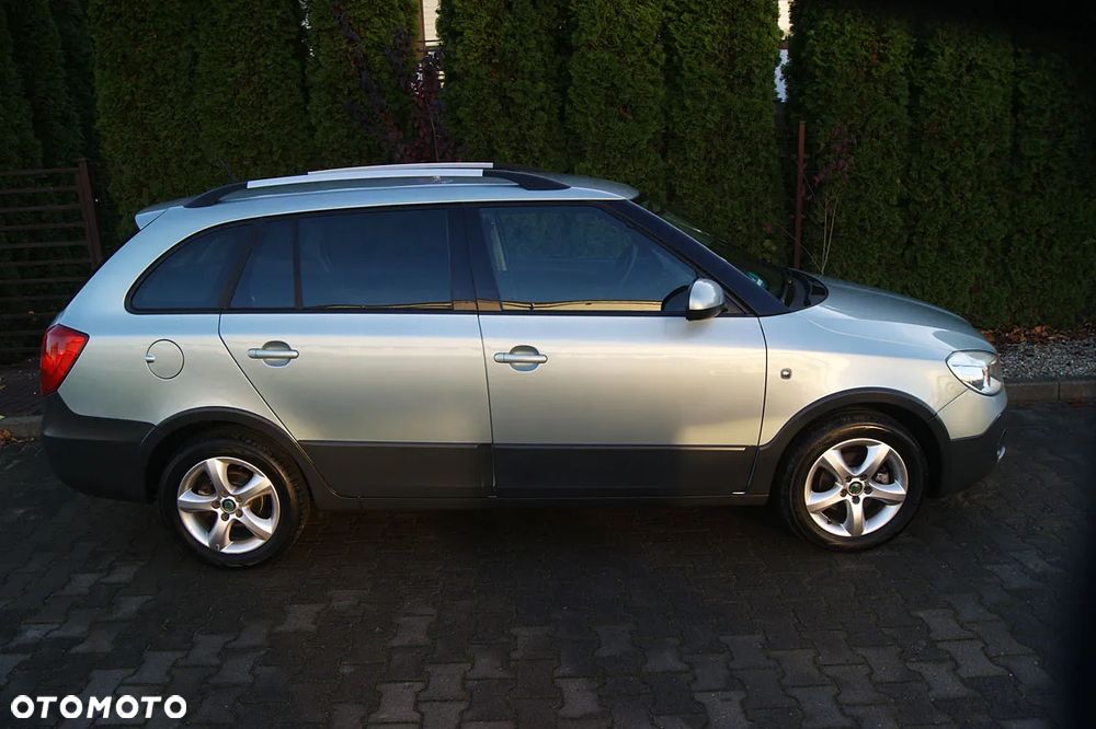 Skoda Fabia 1.2 TSI Scout - 13