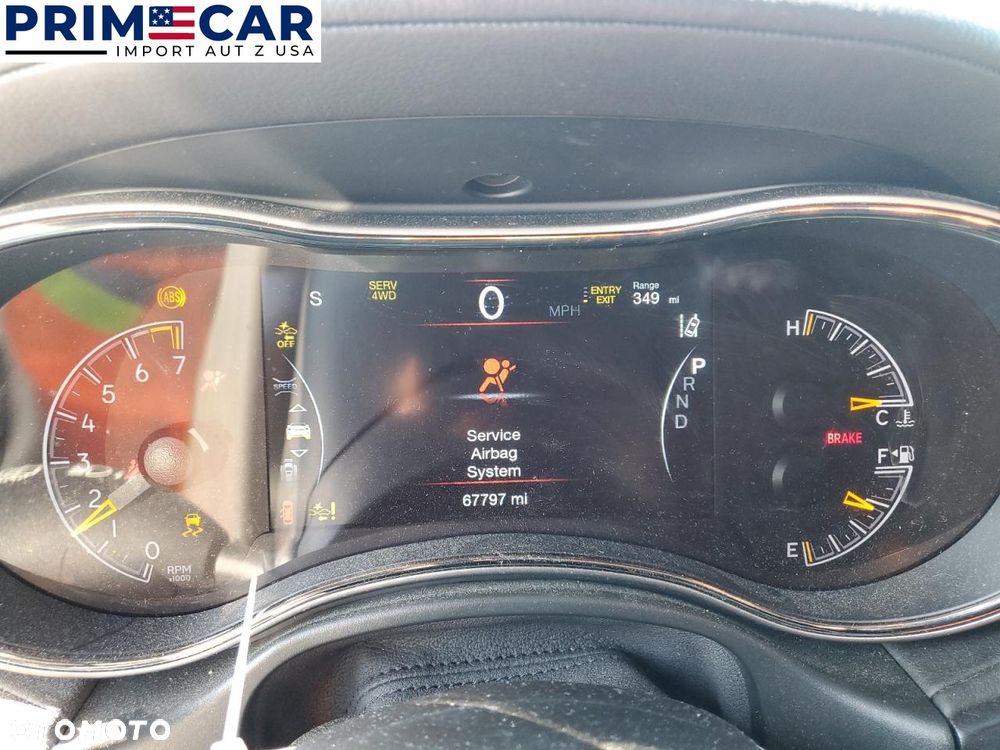 Jeep Grand Cherokee - 9