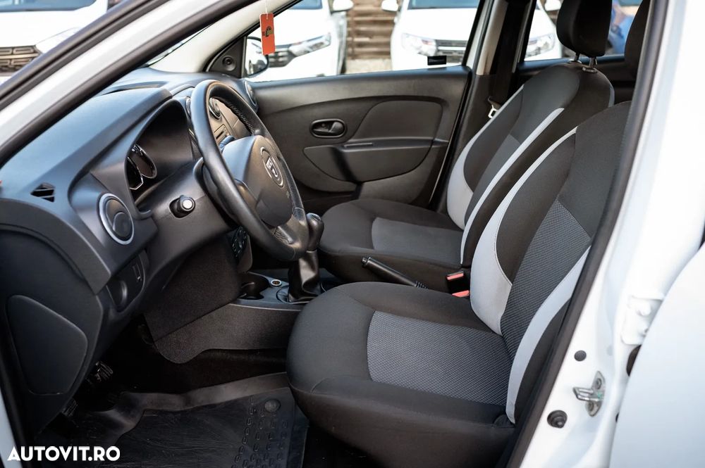 Dacia Logan 1.5 dCi Laureate - 13