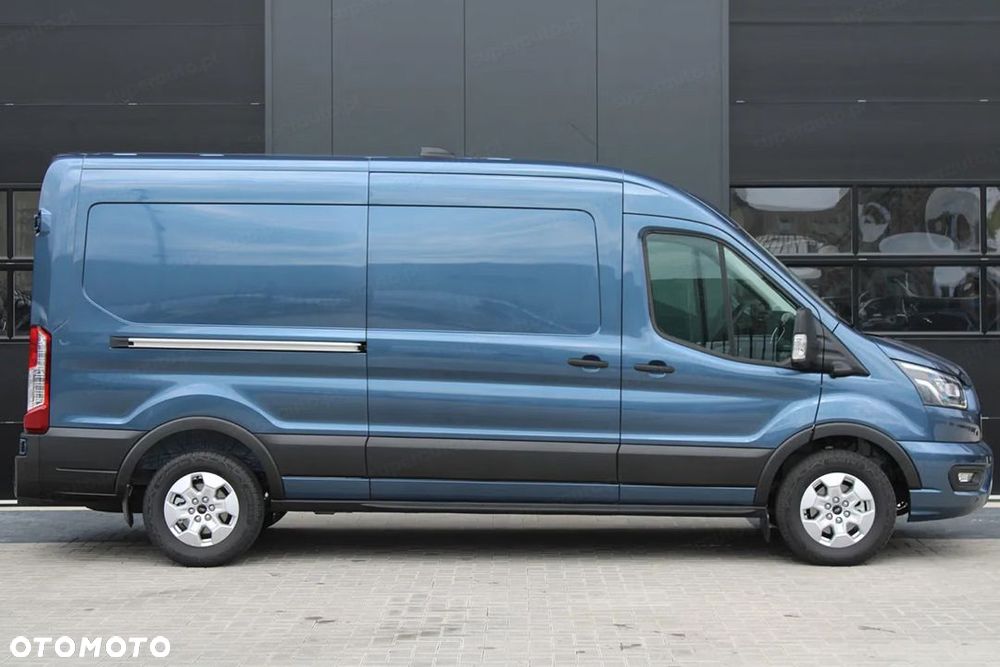 Ford Transit L3H2 Limited 350 A8 2.0 165KM - 3