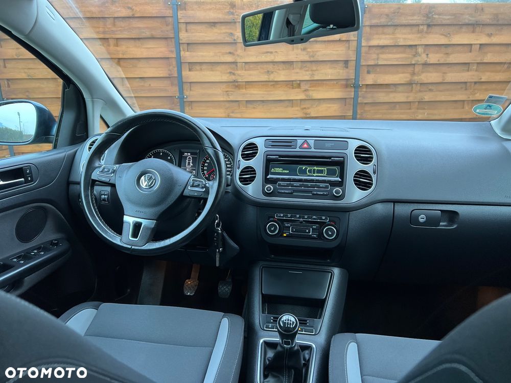 Volkswagen Golf Plus - 10