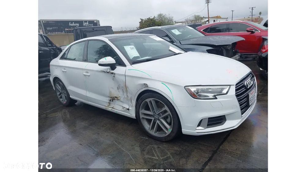 Audi A3 Limousine - 1