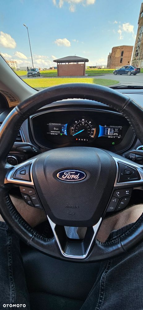 Ford Mondeo - 7