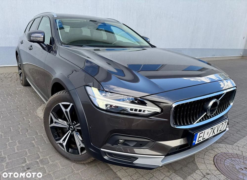 Volvo V90 Cross Country B5 B AWD Pro - 30