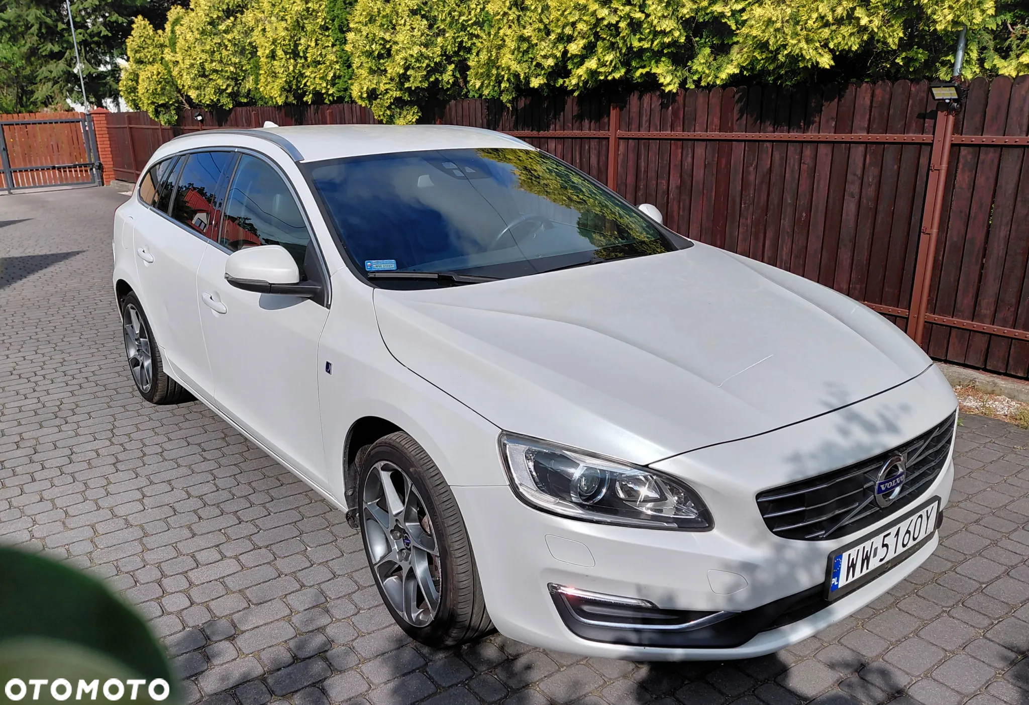 Volvo V60 D4 Drive-E Ocean Race - 2