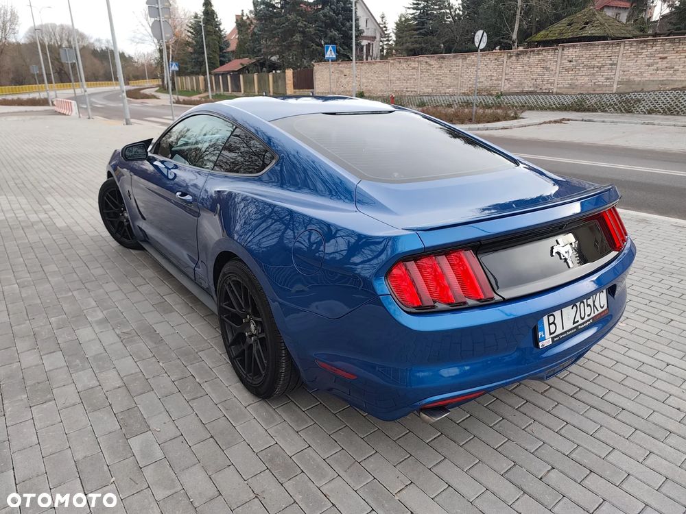 Ford Mustang - 10