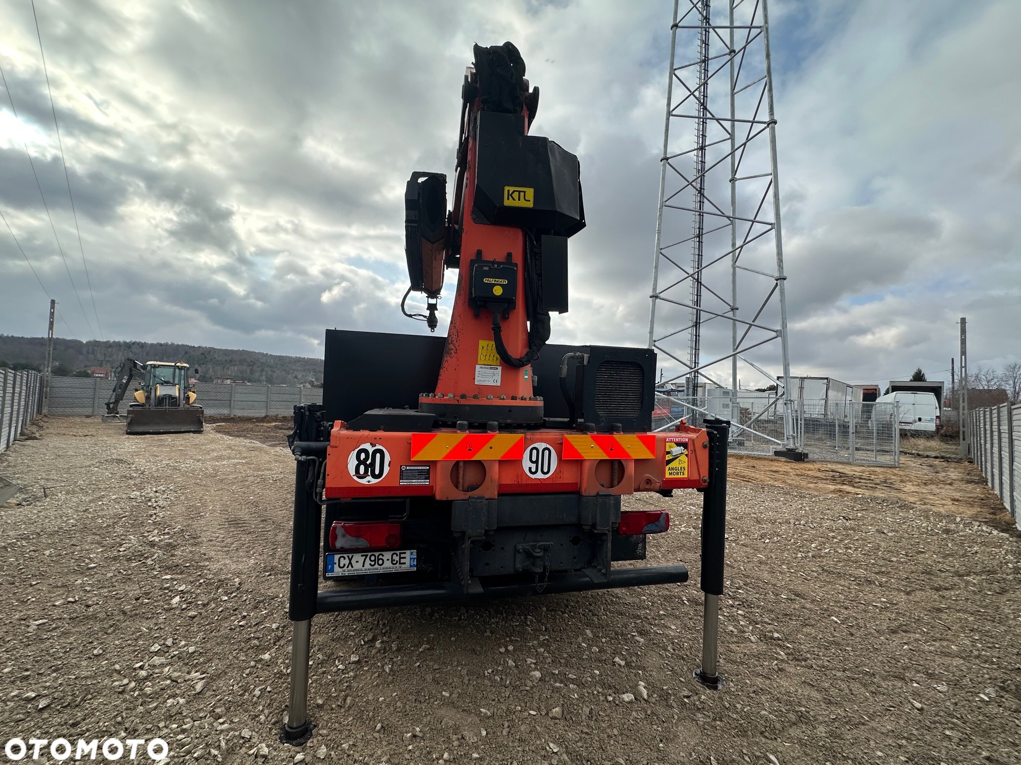 MAN TGA 32.400  8x4 z HDS Palfinger PK29002 + pilot - 10