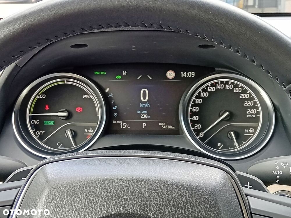 Toyota Camry 2.5 Hybrid Executive CVT - 13