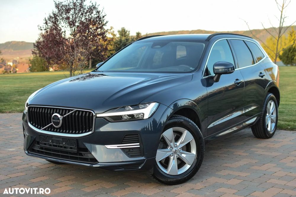 Volvo XC 60 B4 MHEV AT AWD Core - 2