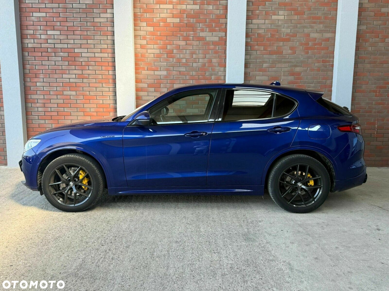 Alfa Romeo Stelvio - 2