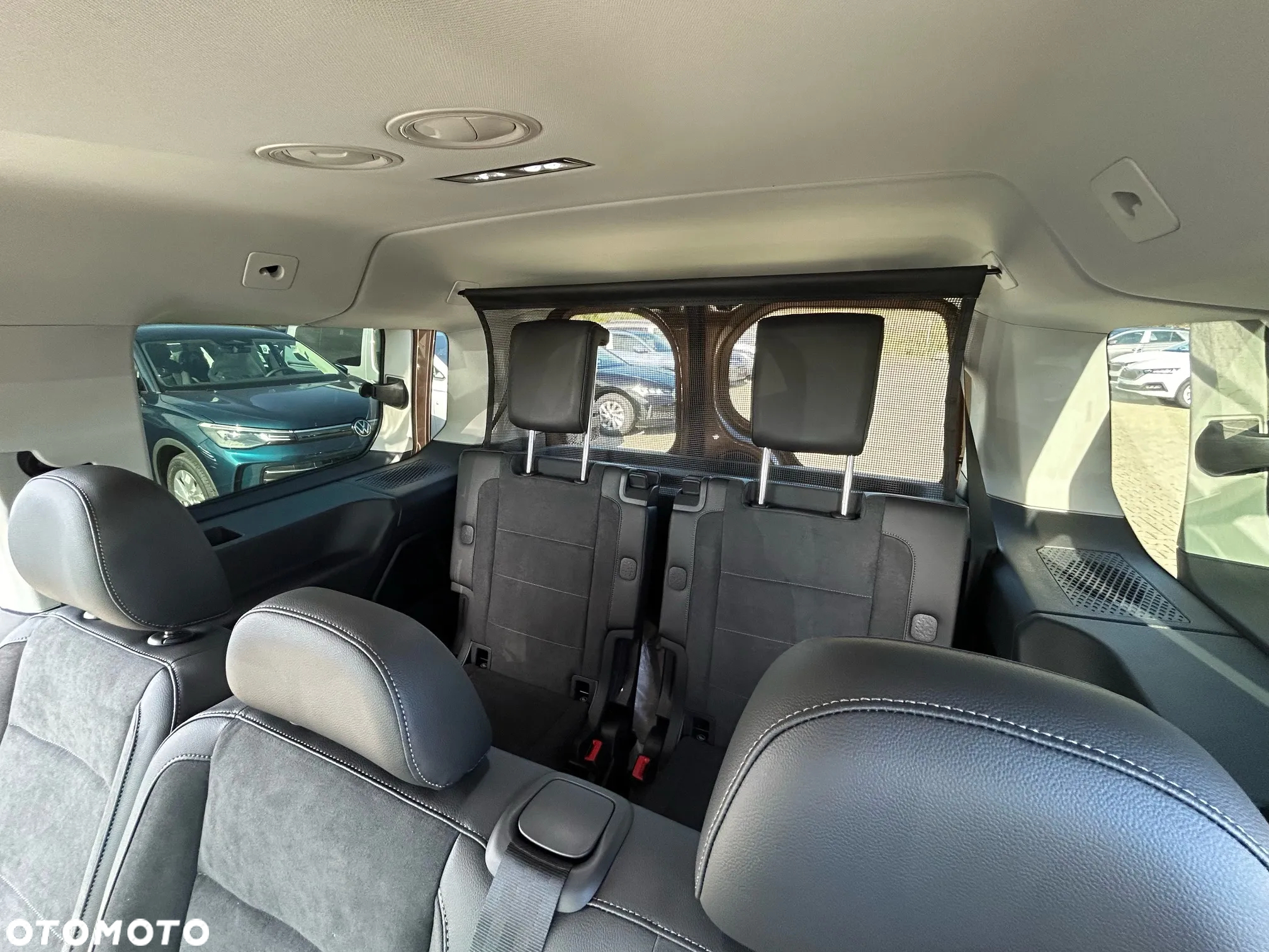 Volkswagen Caddy Maxi 2.0 TDI Style DSG - 8