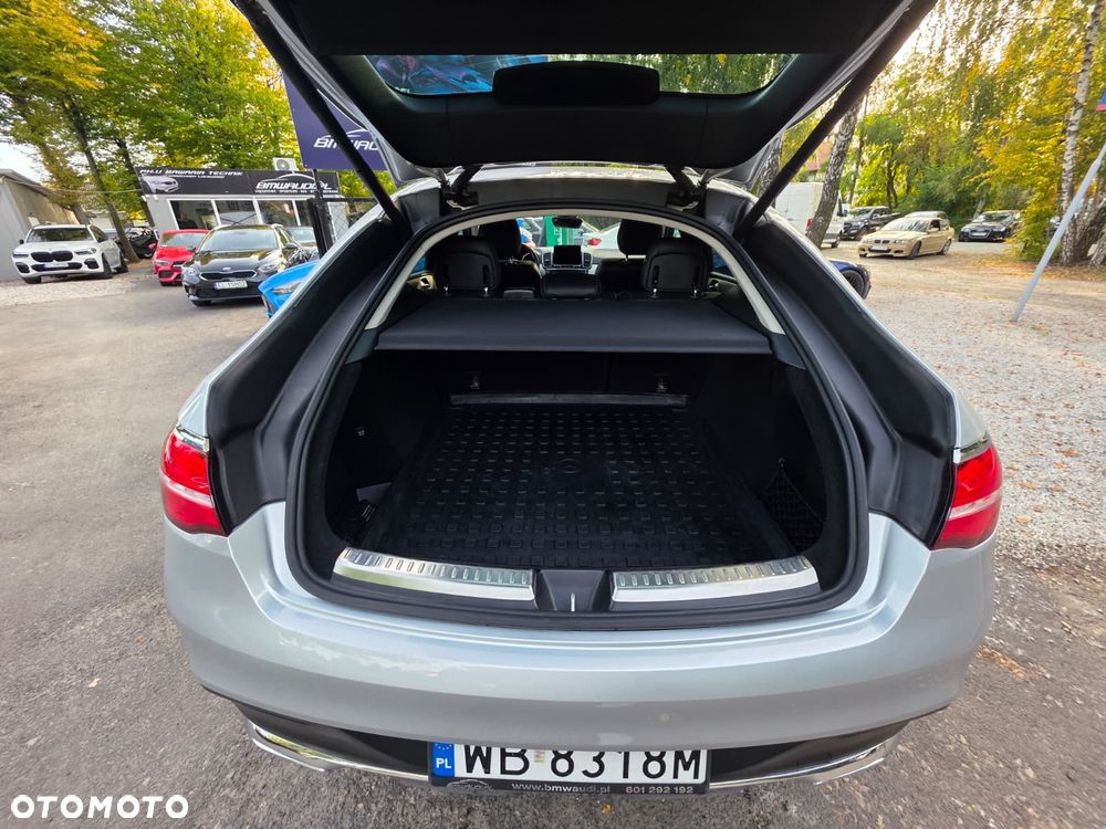 Mercedes-Benz GLE 350 d 4-Matic - 28