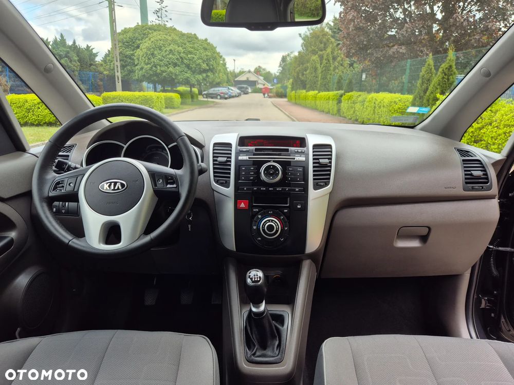 Kia Venga 1.6 M - 11