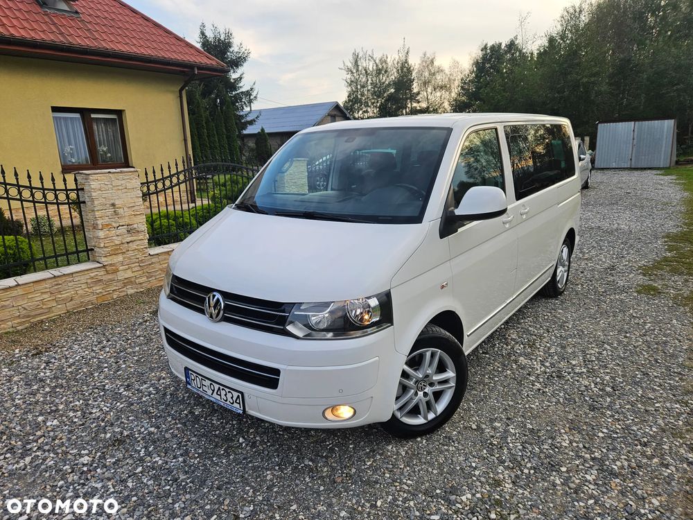 Volkswagen Multivan - 1