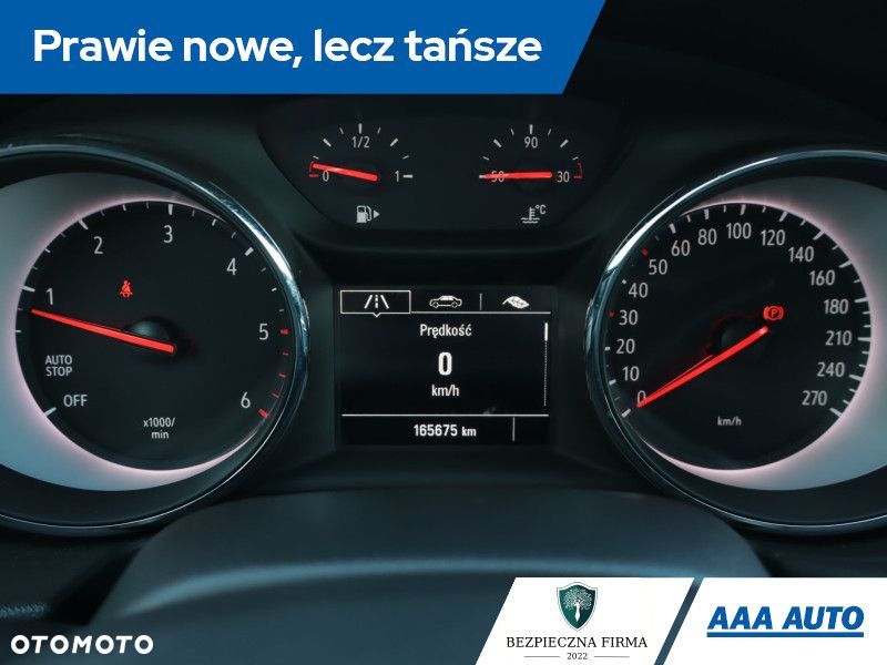 Opel Insignia - 13