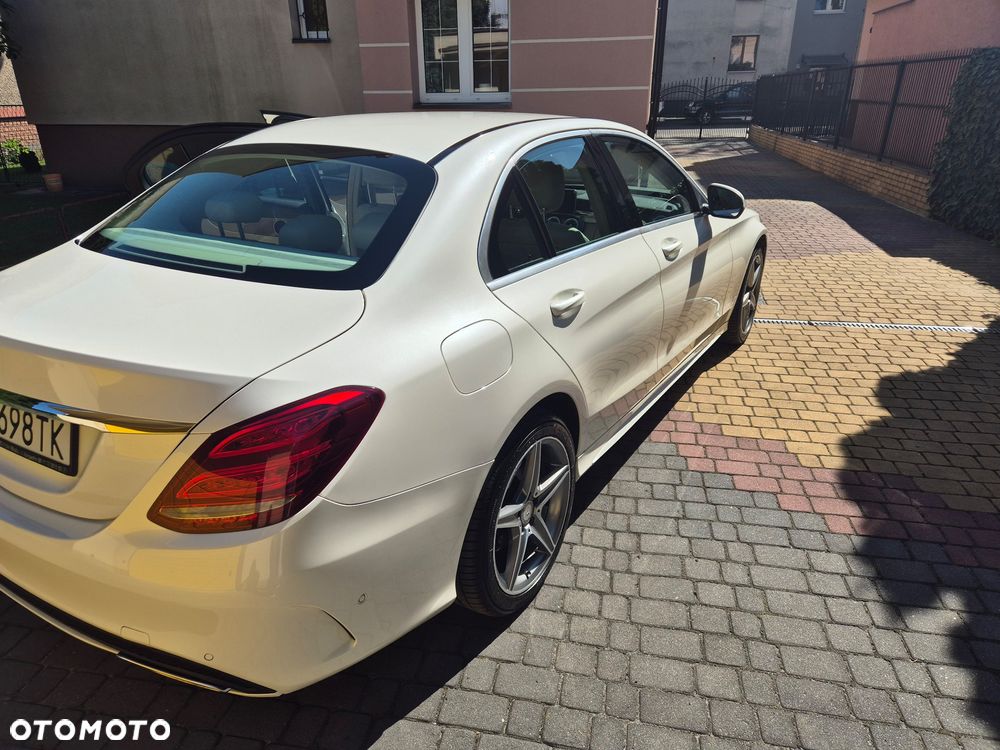 Mercedes-Benz Klasa C 180 7G-TRONIC - 15