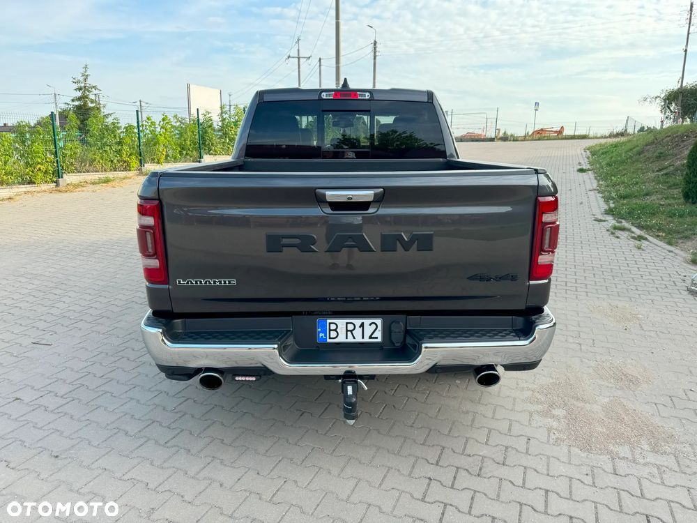 RAM 1500 - 4