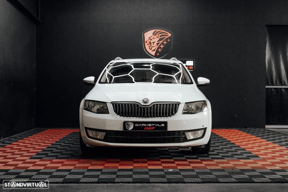 Skoda Octavia Break 1.6 TDi Sportline - 7