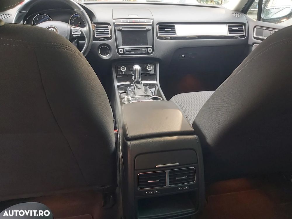Volkswagen Touareg 3.0 V6 TDI BMT - 3