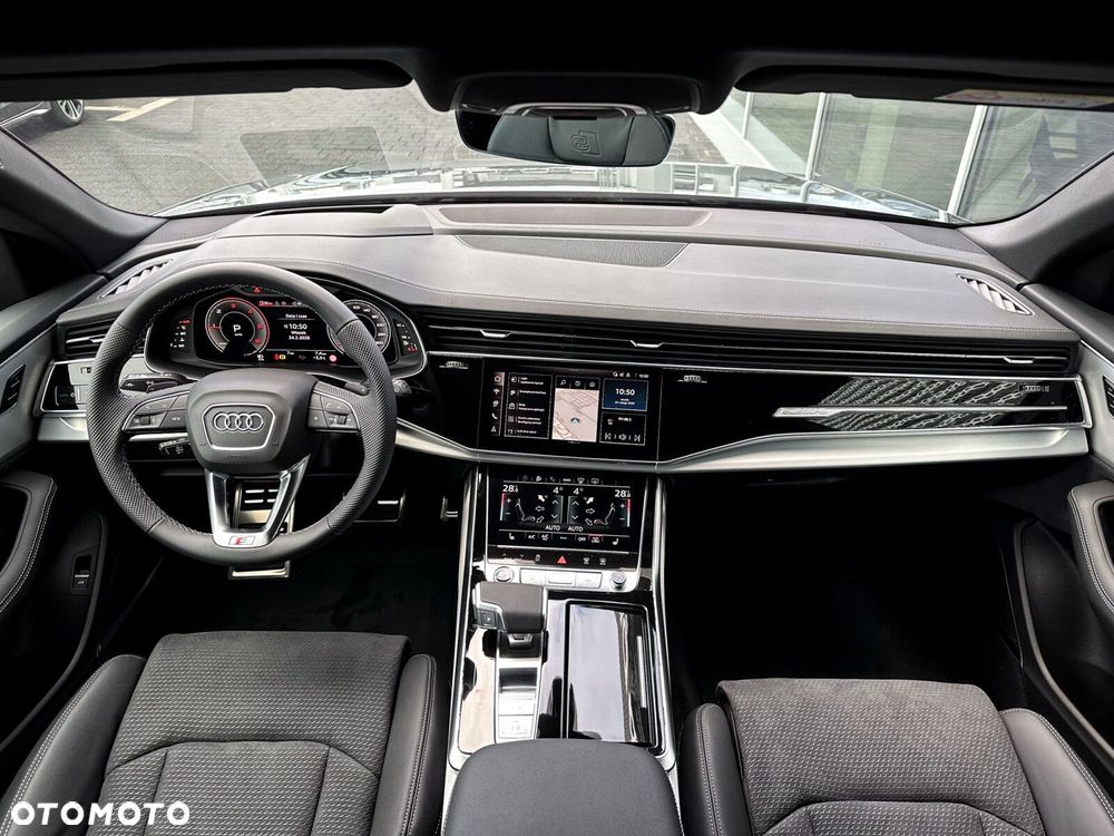 Audi Q8 - 25