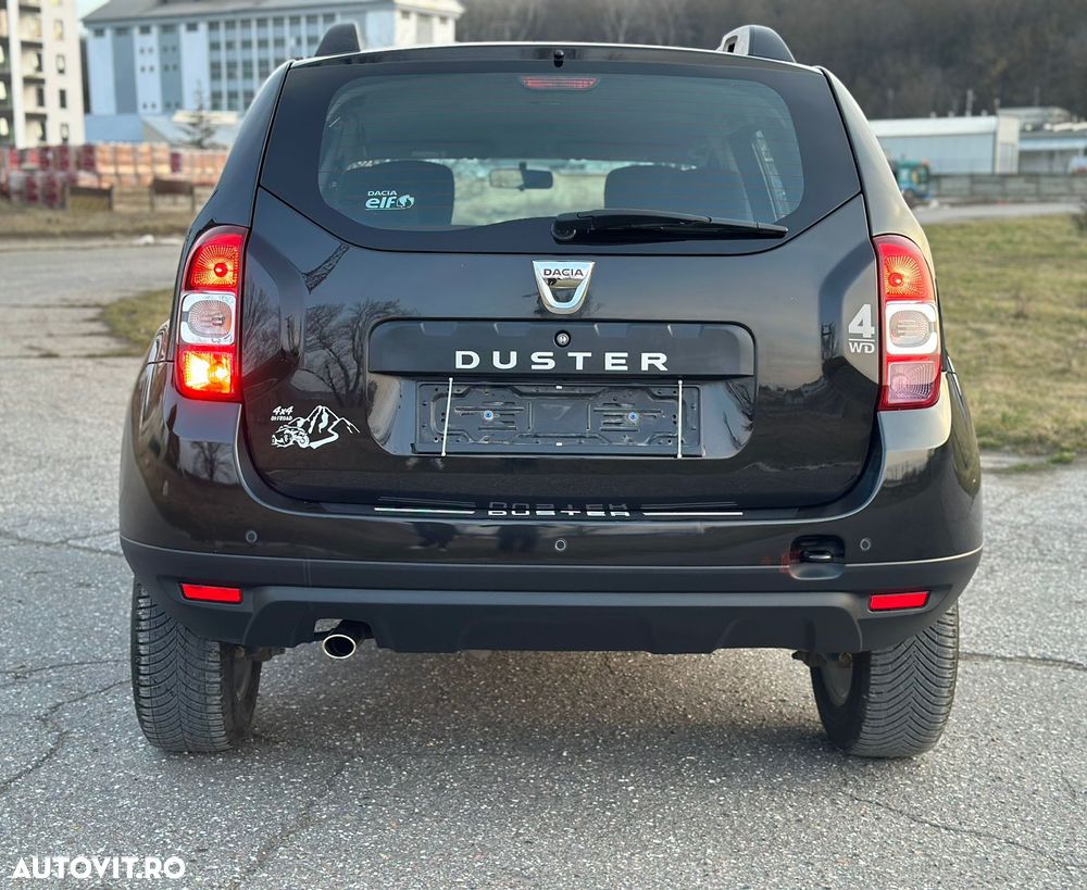 Dacia Duster dCi 110 FAP 4x4 Blackshadow - 9