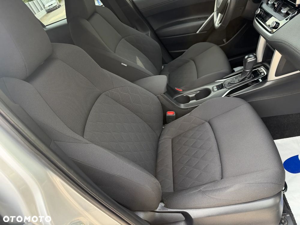 Toyota Corolla Cross 2.0 Hybrid Comfort - 17