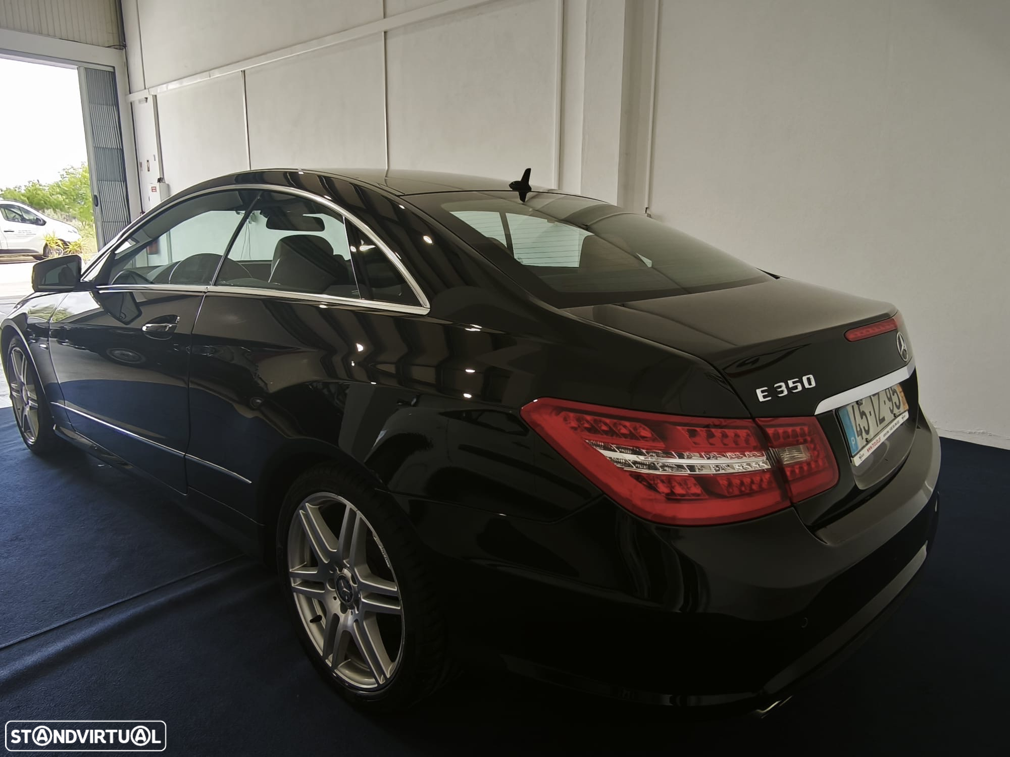 Mercedes-Benz E 350 CDi Avantgarde BlueEfficiency Auto - 3
