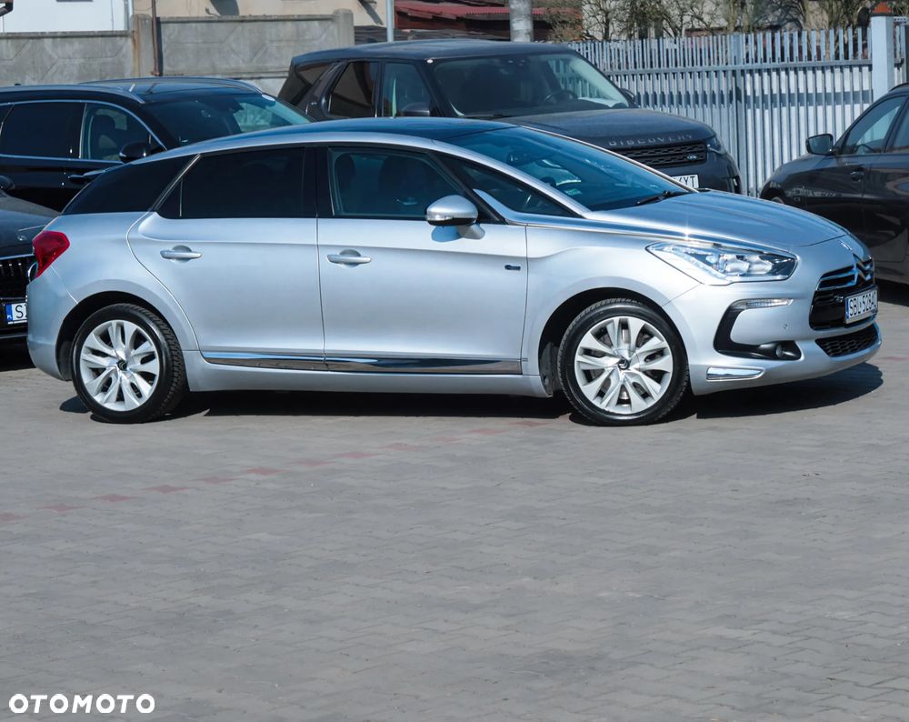 Citroën DS5 2.0 HDi Hybrid4 SportChic MCP - 36