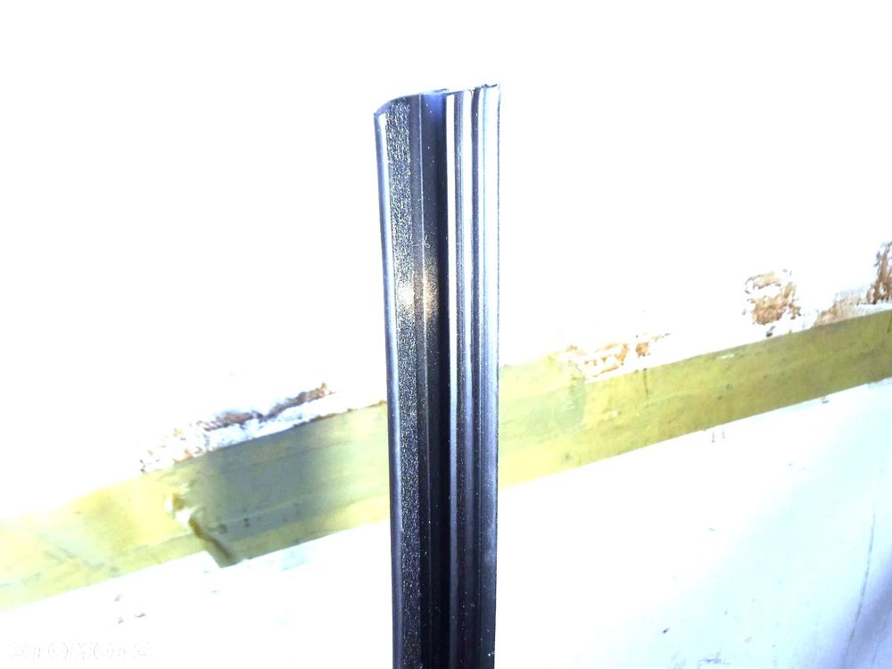 listwa uszczelka górna szyby przód opel astra g 2 ii  nowa - 4