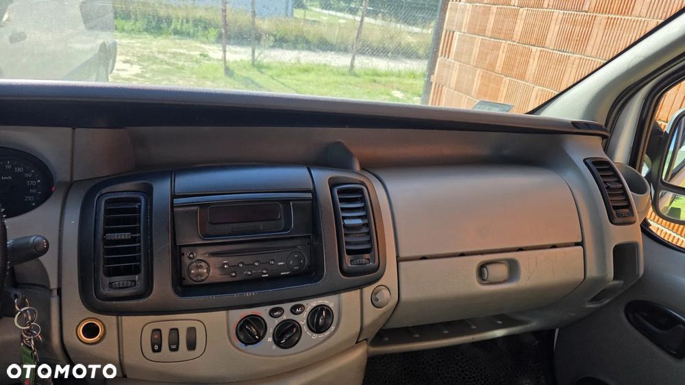 Renault Trafic - 7