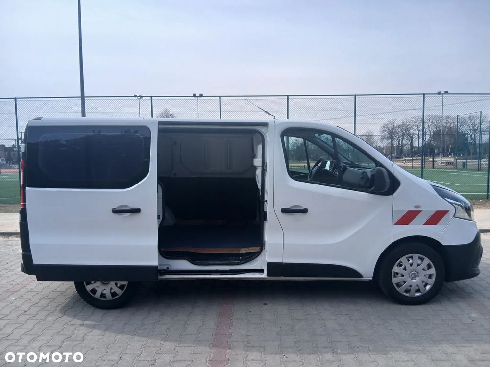 Renault Trafic - 10