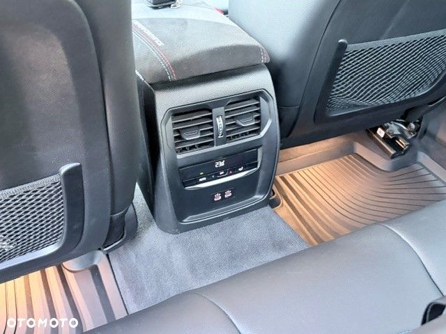 BMW Seria 3 - 37