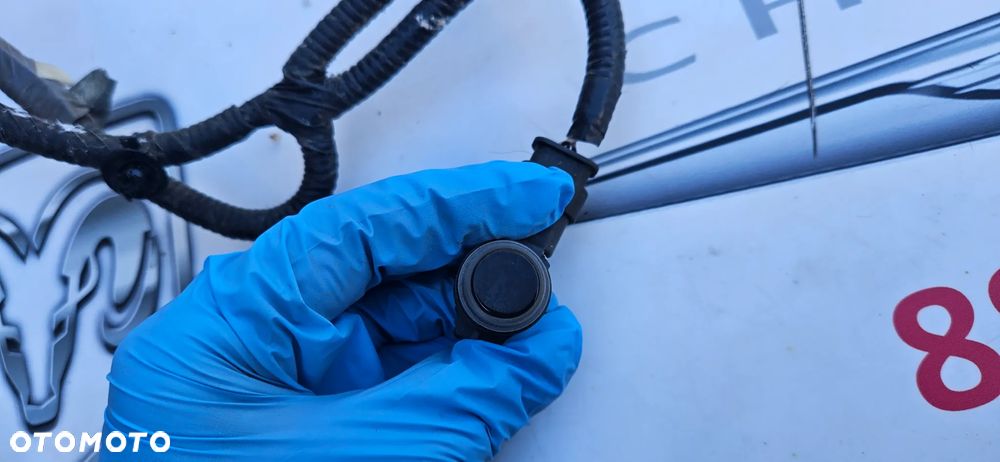 Chrysler Pacifica 2016- Instalacja zderzaka tylnego pod 6xPDC Wiązka PDC P68228597AE Czujnik parkowania PDC Czujnik PDC 5XG31GUVAA KOLOR PUV Moduł martwego pola Radar zderzaka tył  68306454AB - 3