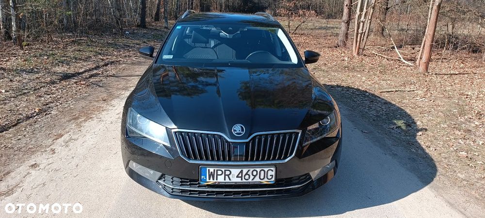 Skoda Superb 2.0 TDI Style DSG - 9