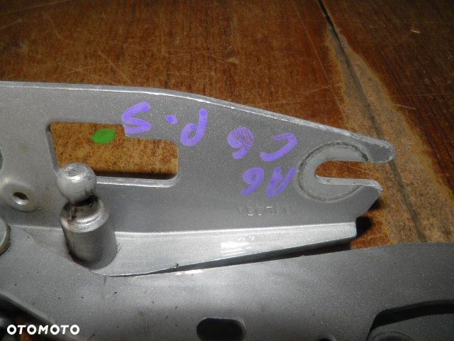 ZAWIAS TYLNEJ KLAPY AUDI A6 C6 PRAWY - 3