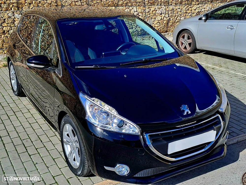 Peugeot 208 1.4 HDi Allure - 14