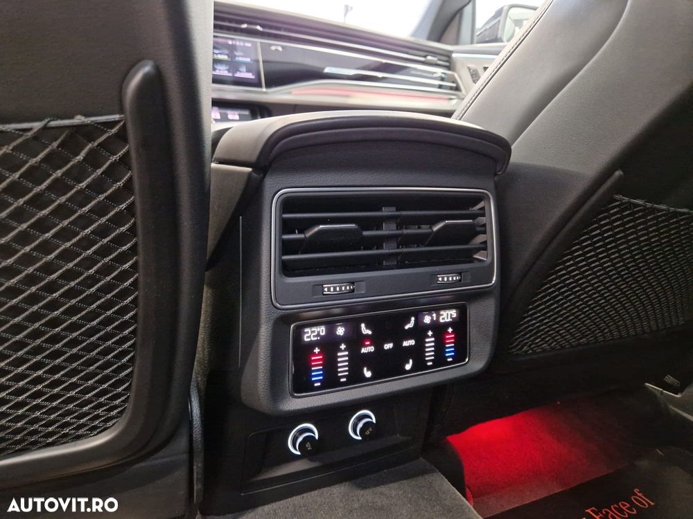 Audi Q8 3.0 50 TDI quattro Tiptronic MHEV - 26