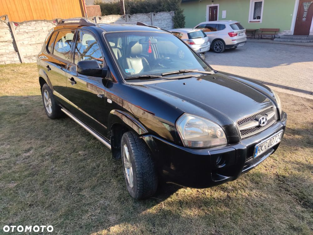 Hyundai Tucson 2.0 4WD GLS - 20