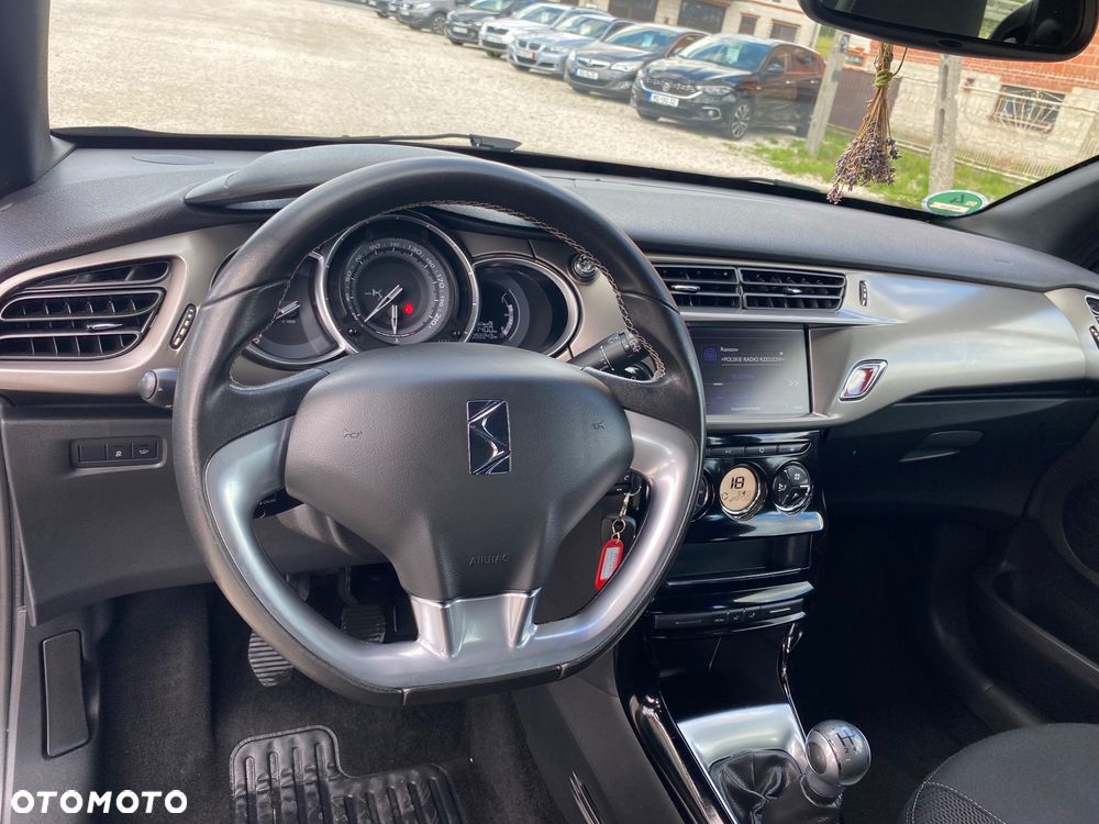 Citroën DS3 1.2 PureTech SoChic S&S - 29