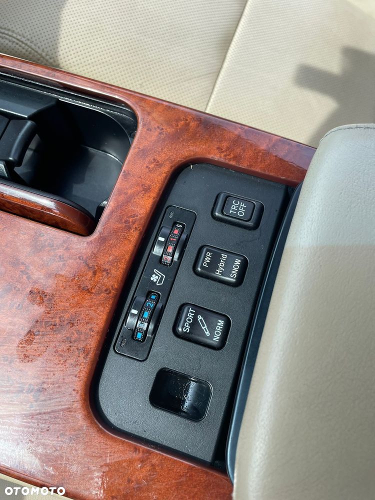 Lexus GS - 25