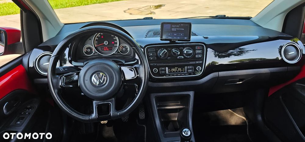Volkswagen up! - 31