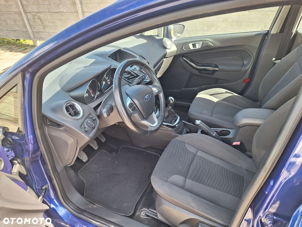 Ford Fiesta 1.0 EcoBoost S&S TITANIUM X - 11