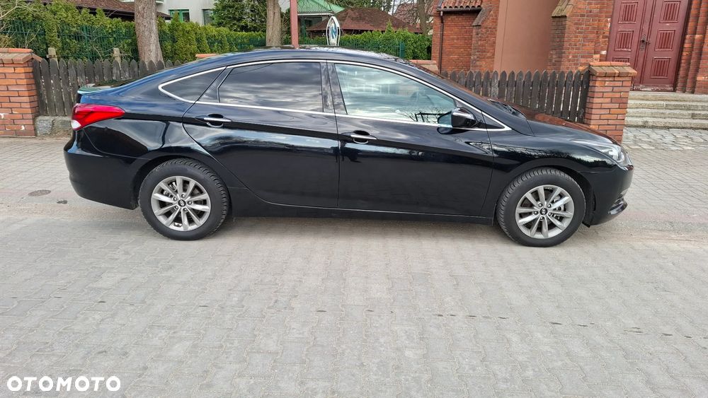 Hyundai i40 1.7 CRDi Comfort - 2