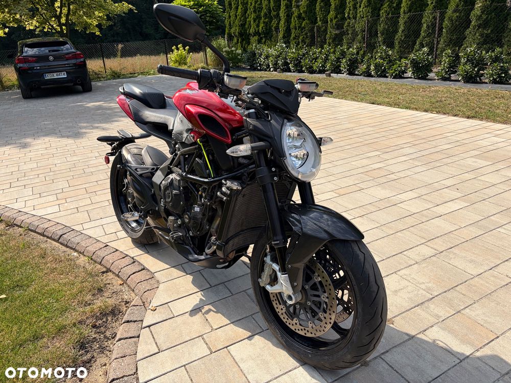 MV AGUSTA Brutale - 3